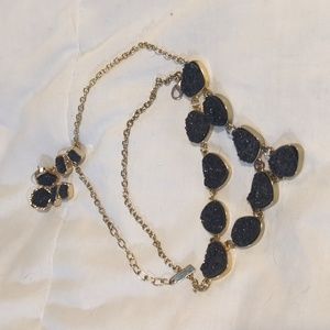 Black and Gold Earrings and Necklace Set